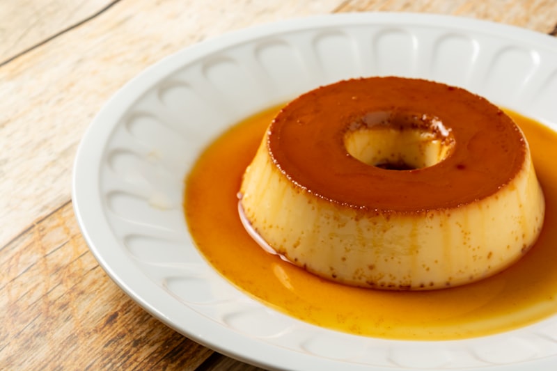 Flan casero con dulce de leche